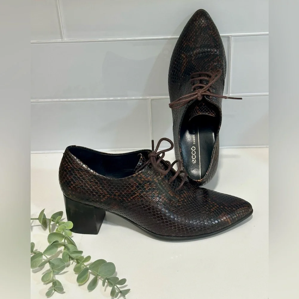 ECCO brown snakeskin finish leather point toe block heel booties shoes EU 38 New
